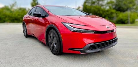 Toyota Prius 2025