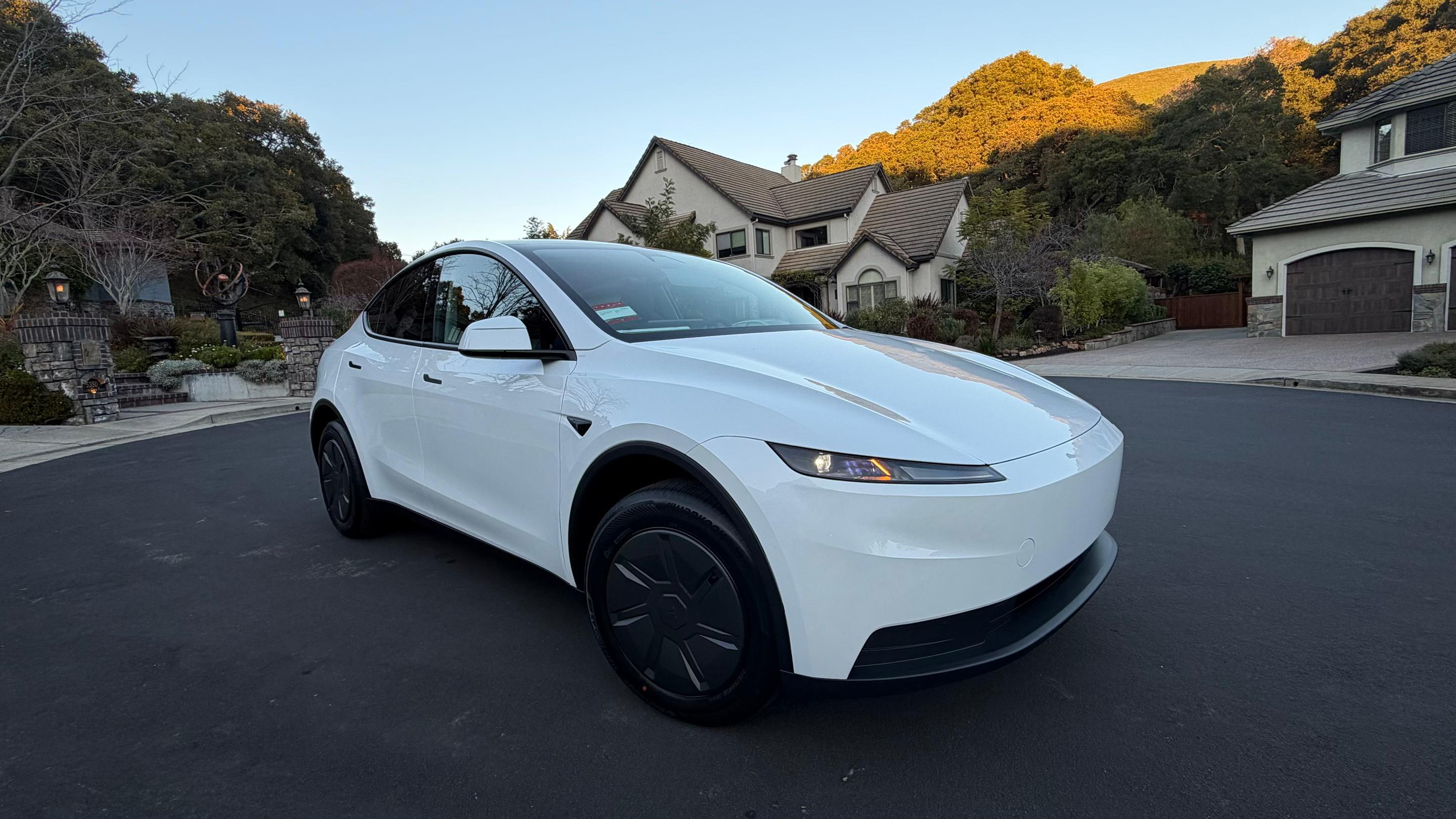 Tesla Model Y 2026 in Castro Valley, CA