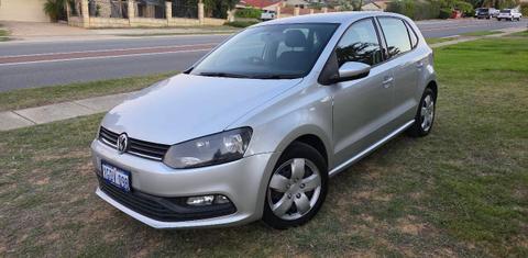 Volkswagen POLO 2016