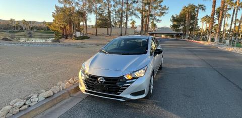 Nissan Versa 2024