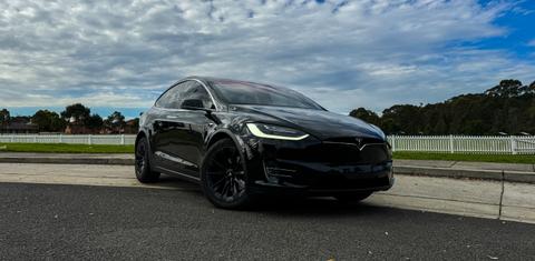 Tesla MODEL X 2016