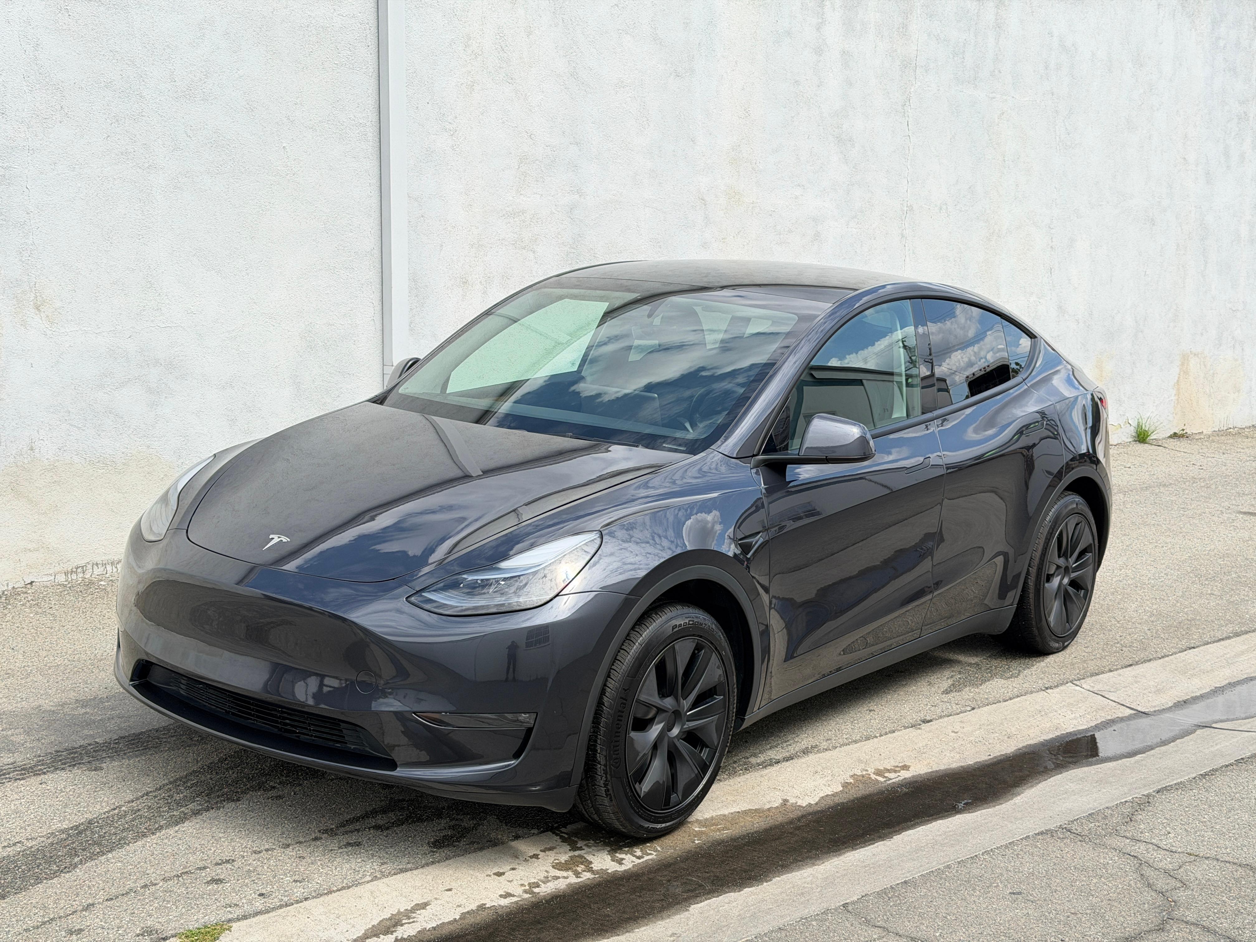 Tesla Model Y 2025 in South El Monte, CA