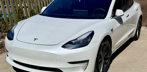 Tesla Model 3 2020