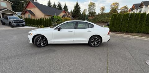 Volvo S60 2024