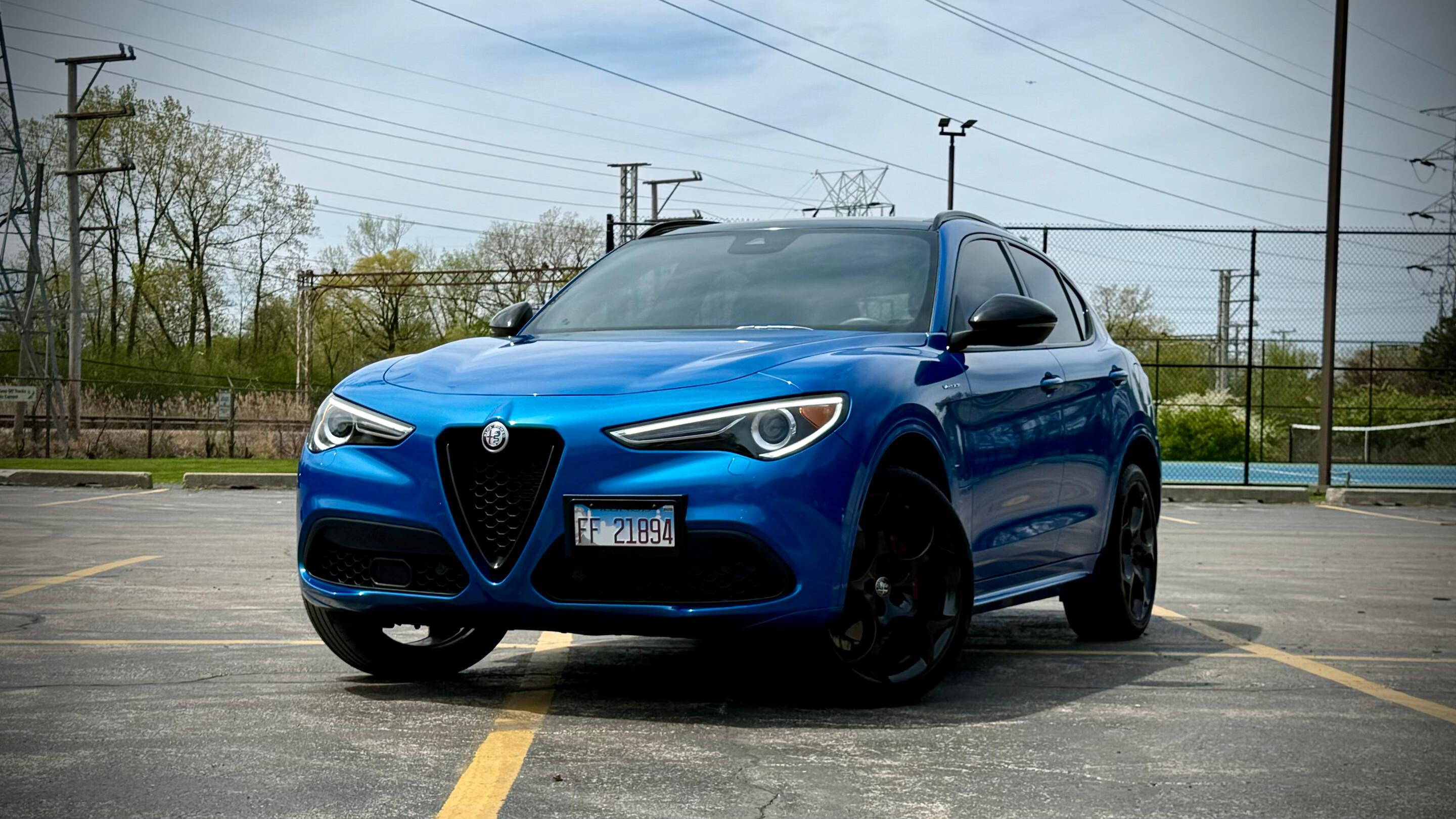 Alfa Romeo Stelvio 2022 in Skokie, IL
