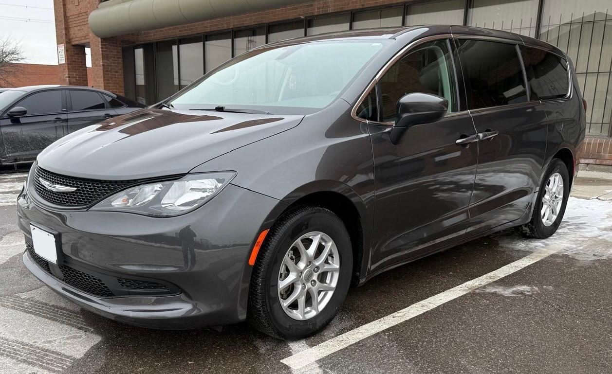 Chrysler Grand Caravan 2022 à 