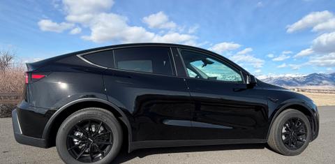 Tesla Model Y 2026