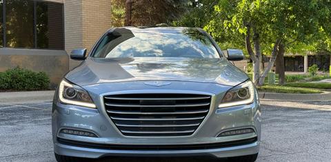 Hyundai Genesis 2016