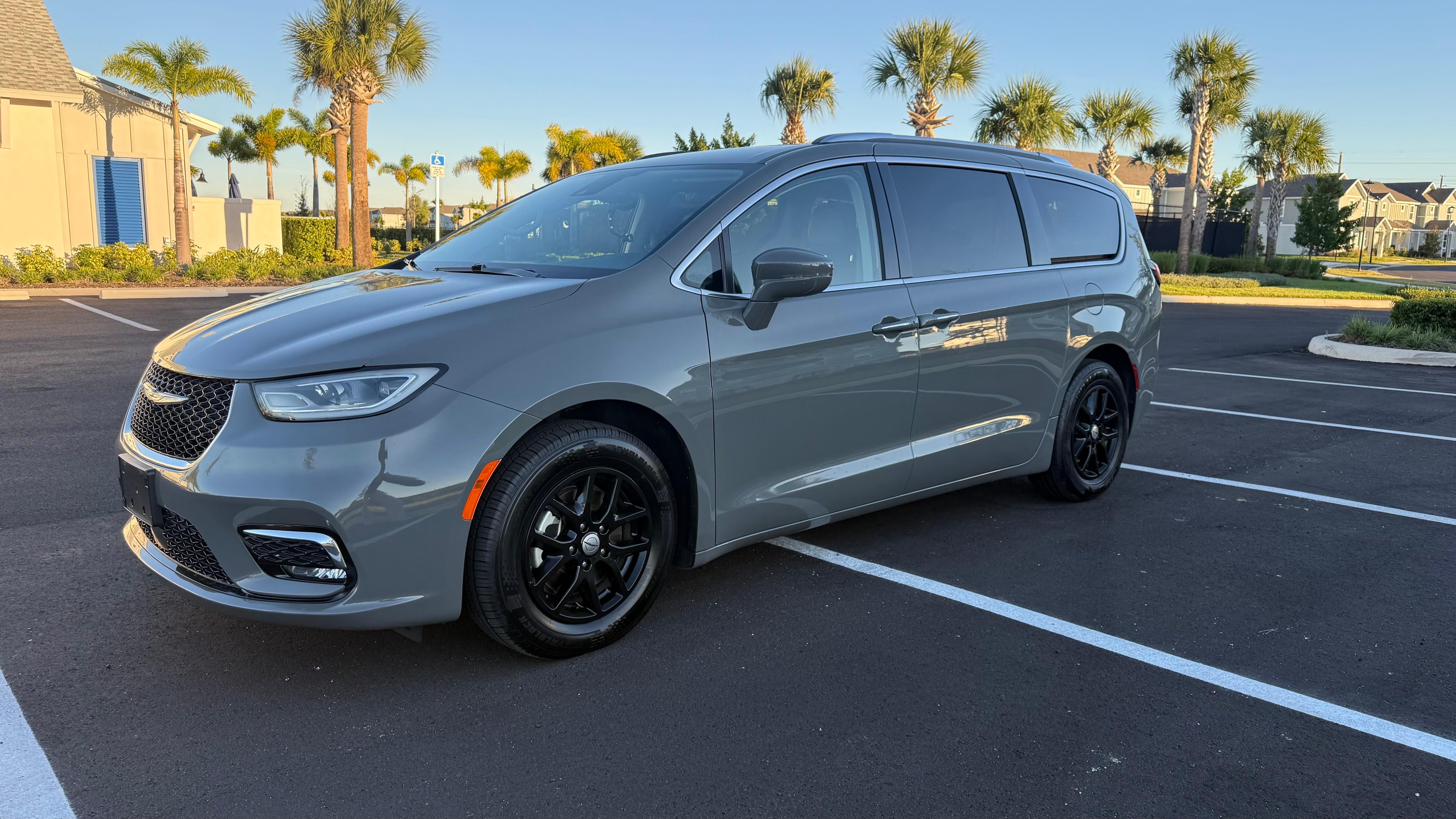 Chrysler Pacifica 2021 in 