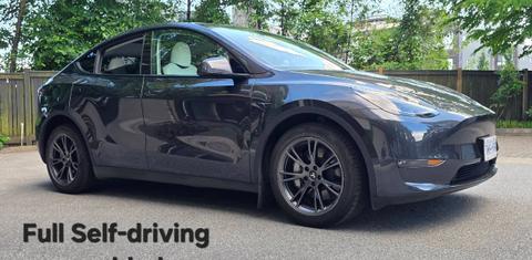 Tesla Model Y 2025