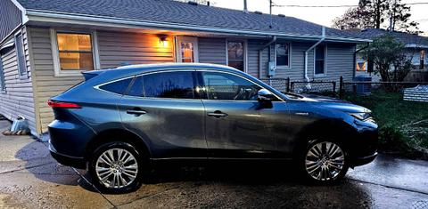Toyota Venza 2021