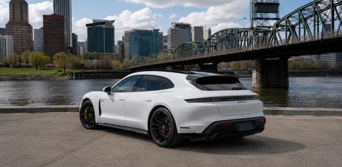 Porsche Taycan 2026
