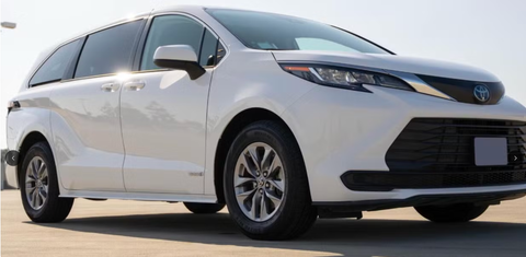 Toyota Sienna 2024