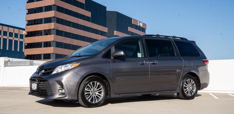 Toyota Sienna 2019
