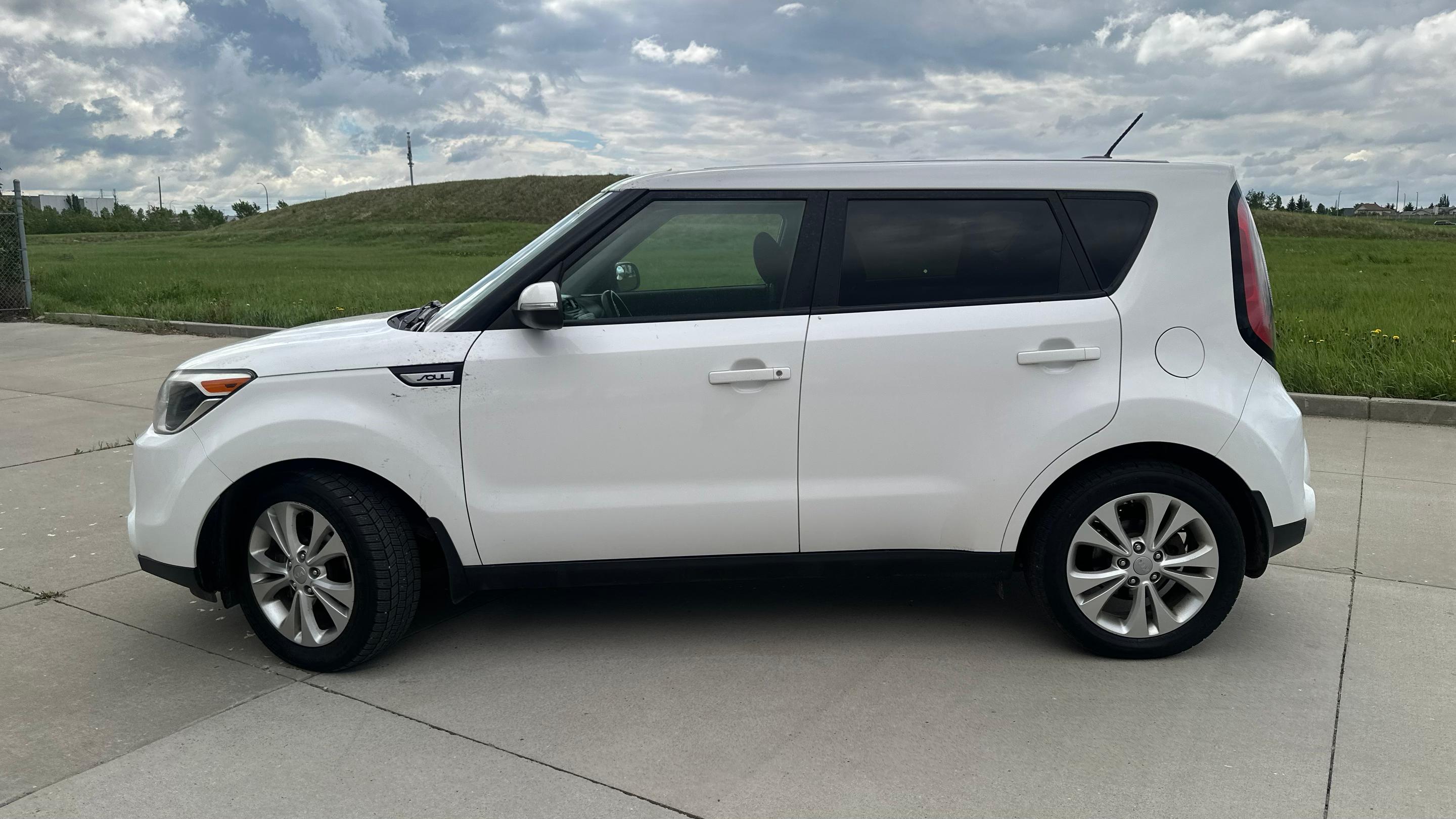 Kia Soul 2016 in Edmonton, AB