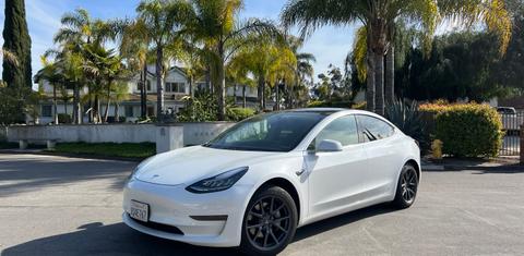 Tesla Model 3 2020