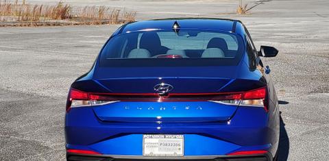 Hyundai Elantra 2023