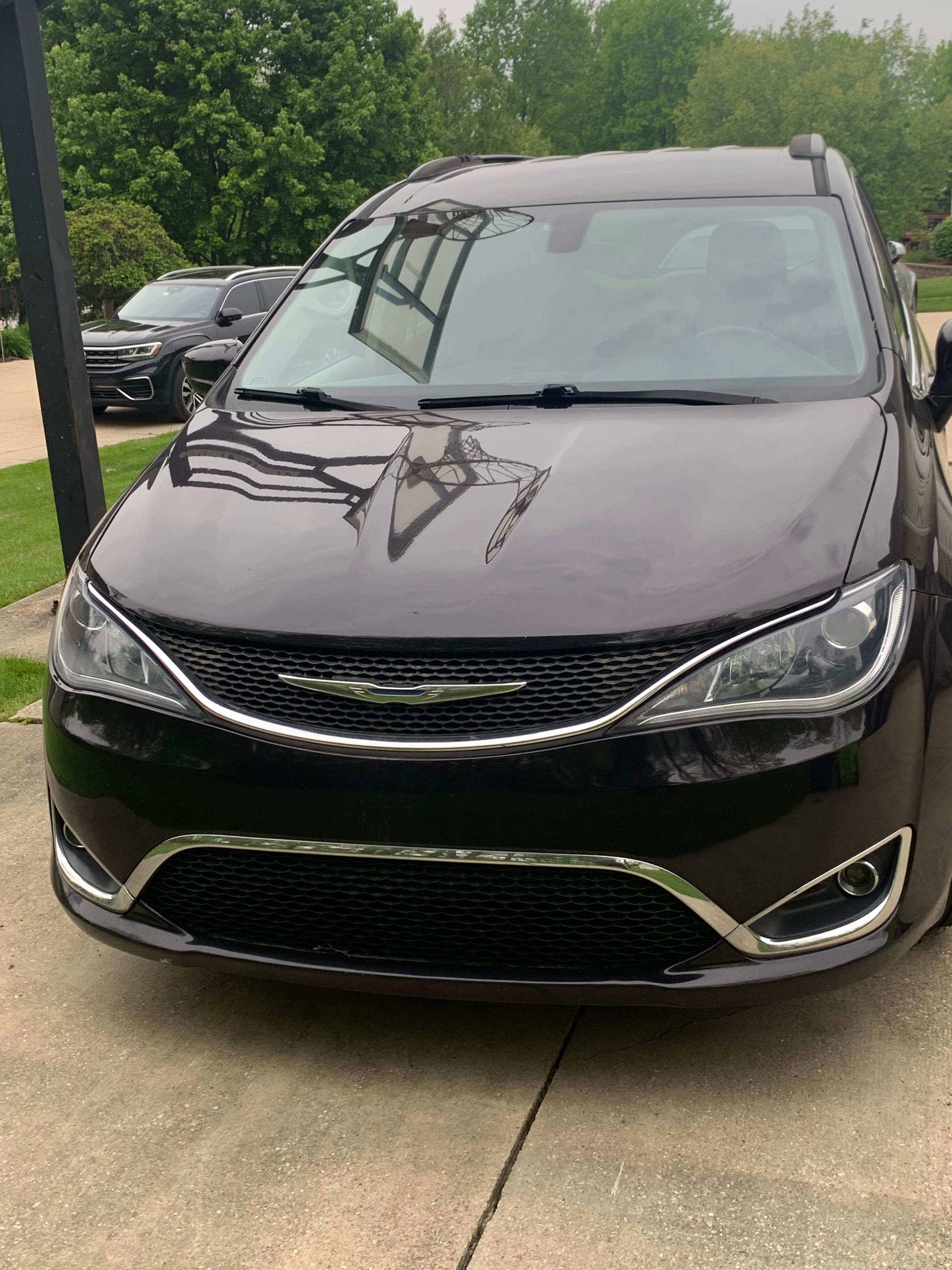 Chrysler Pacifica 2017 in Macedonia, OH