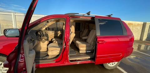 Kia Sedona 2012