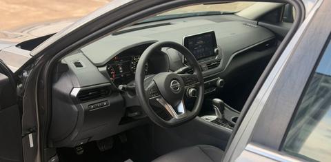 Nissan Altima 2022