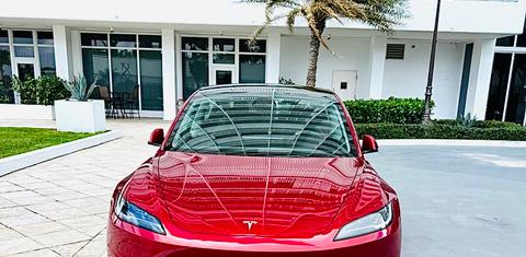 Tesla Model 3 2025