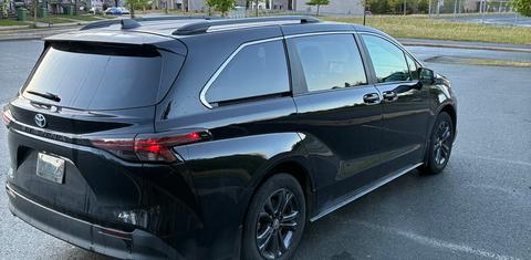 Toyota Sienna 2025