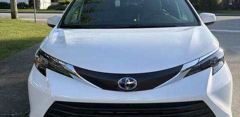 Toyota Sienna 2025