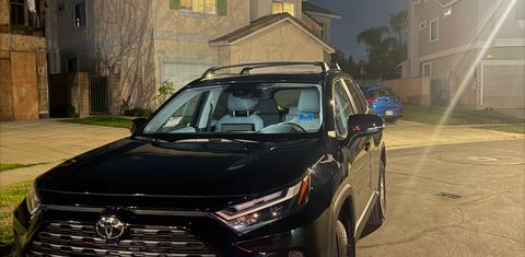 Toyota RAV4 2025