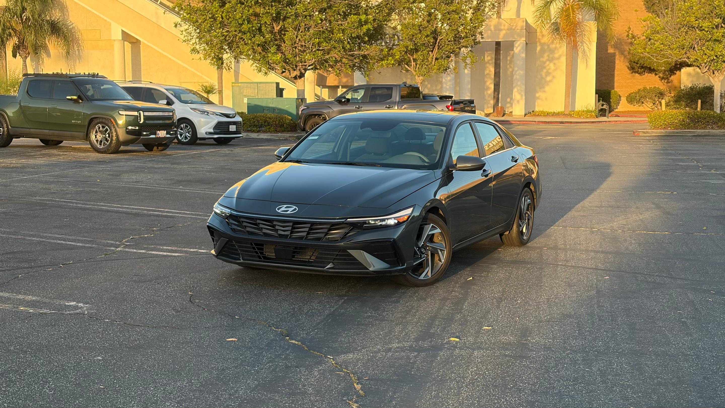 Hyundai Elantra 2025 in Redondo Beach, CA