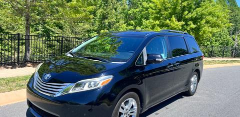 Toyota Sienna 2015
