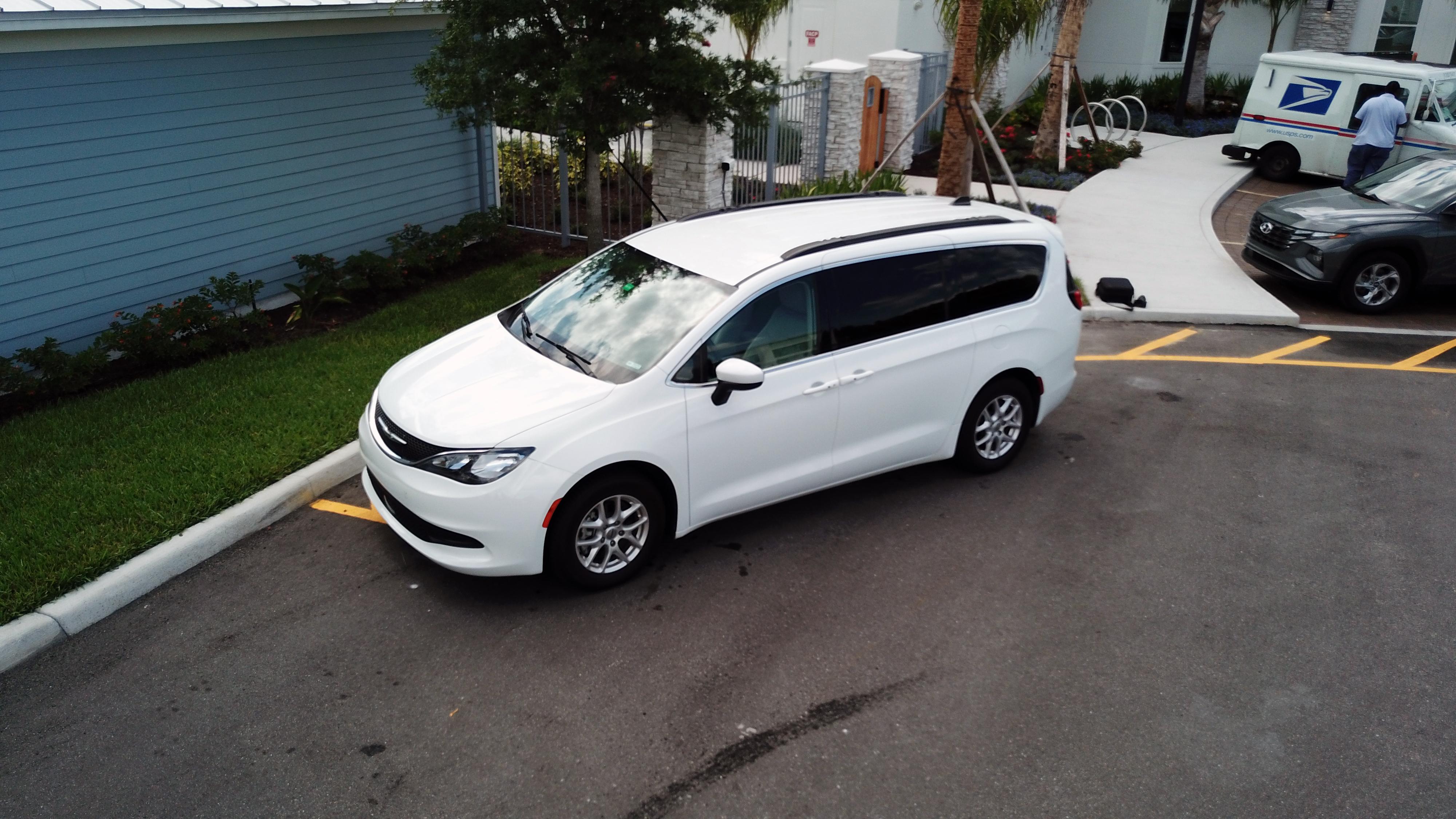Chrysler Voyager 2021 in Moraine, OH
