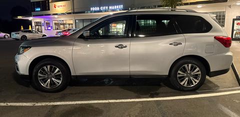 Nissan Pathfinder 2019