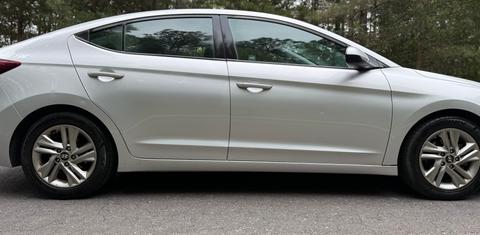 Hyundai Elantra 2019