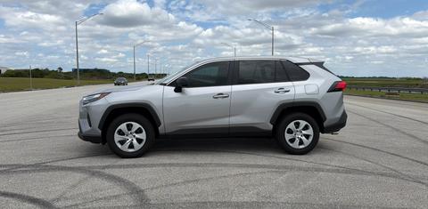 Toyota RAV4 2025