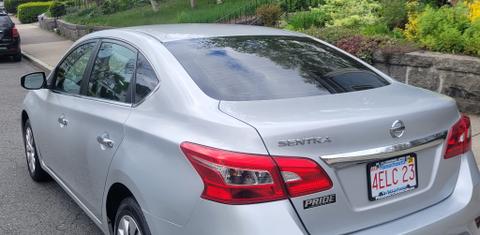 Nissan Sentra 2018