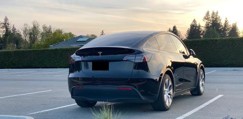 Tesla Model Y 2023