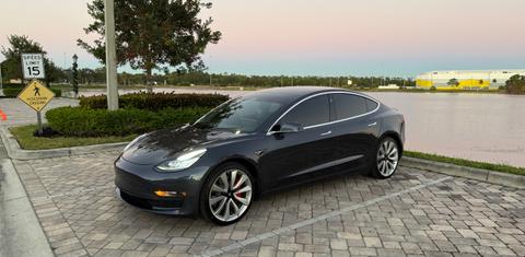 Tesla Model 3 2019