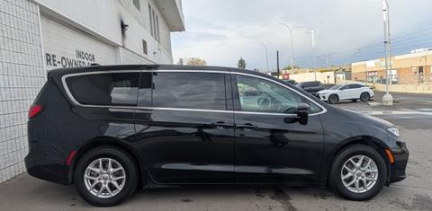 Chrysler Pacifica 2023