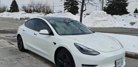 Tesla Model 3 2022