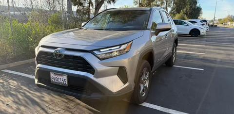 Toyota RAV4 Hybrid 2025