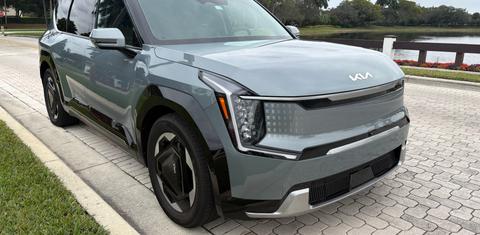 Kia EV9 2024
