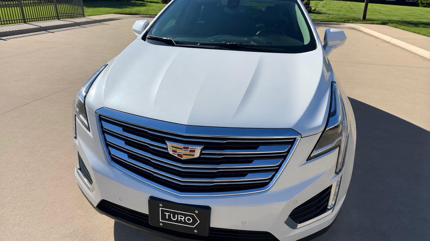 Cadillac XT5 2018 in Bennington, NE