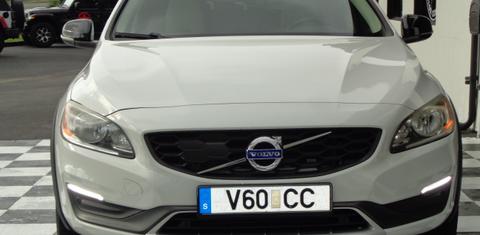 Volvo V60 Cross Country 2015