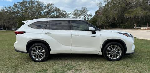 Toyota Highlander Hybrid 2021