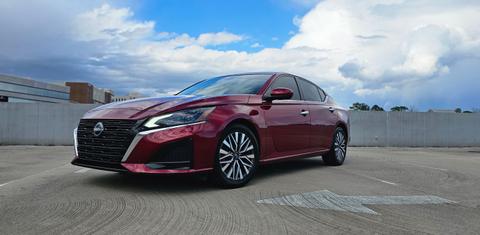 Nissan Altima 2023