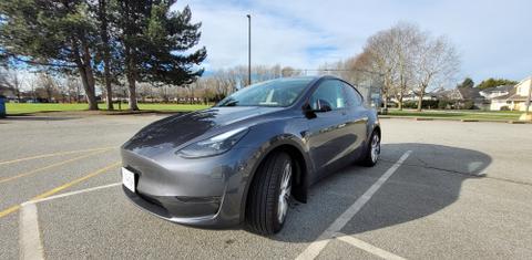 Tesla Model Y 2023