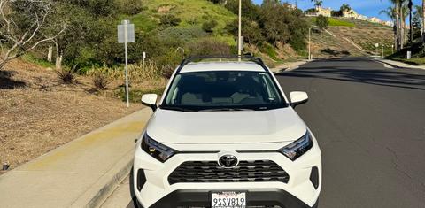 Toyota RAV4 2025