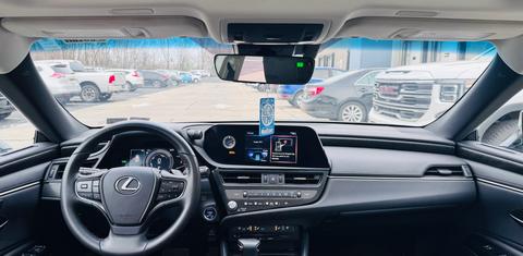 Lexus ES 2022