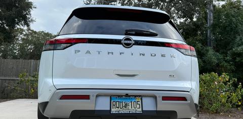 Nissan Pathfinder 2025
