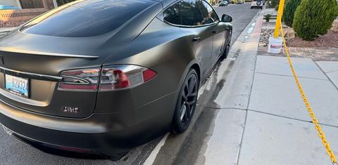 Tesla Model S 2021